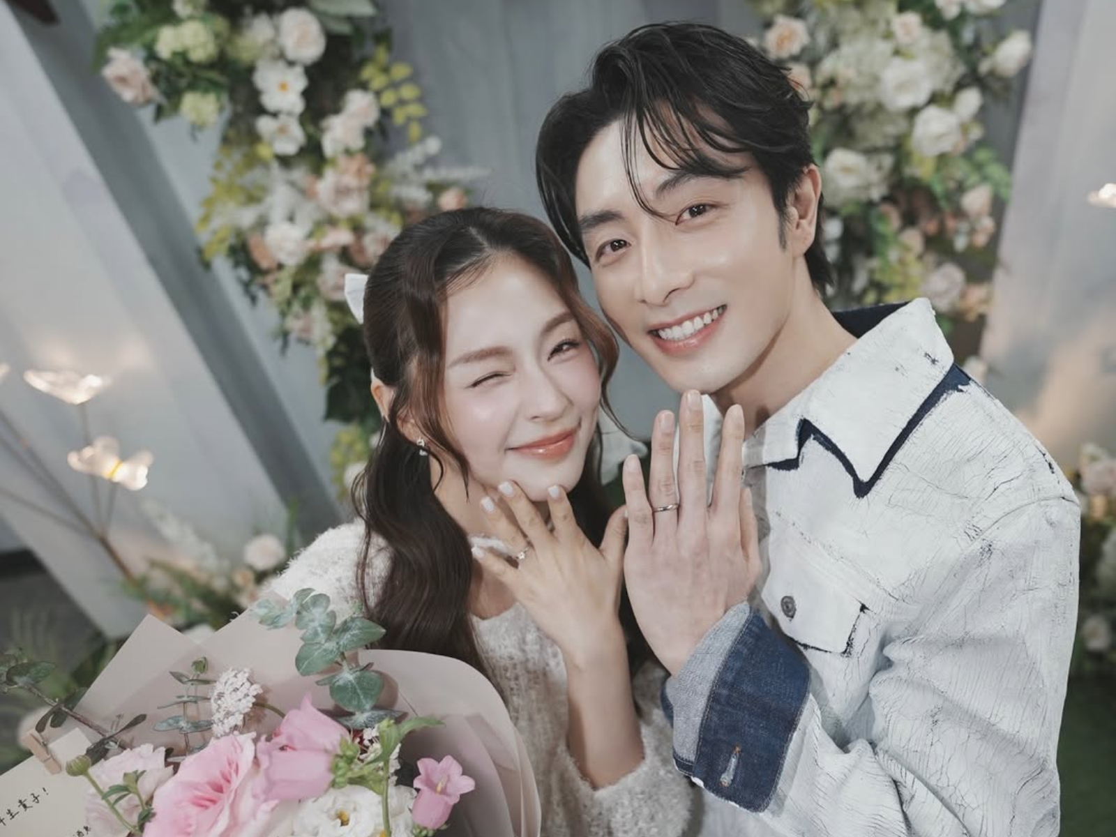 管麟（右）和吳季璇修成正果。（圖／翻攝管麟IG）