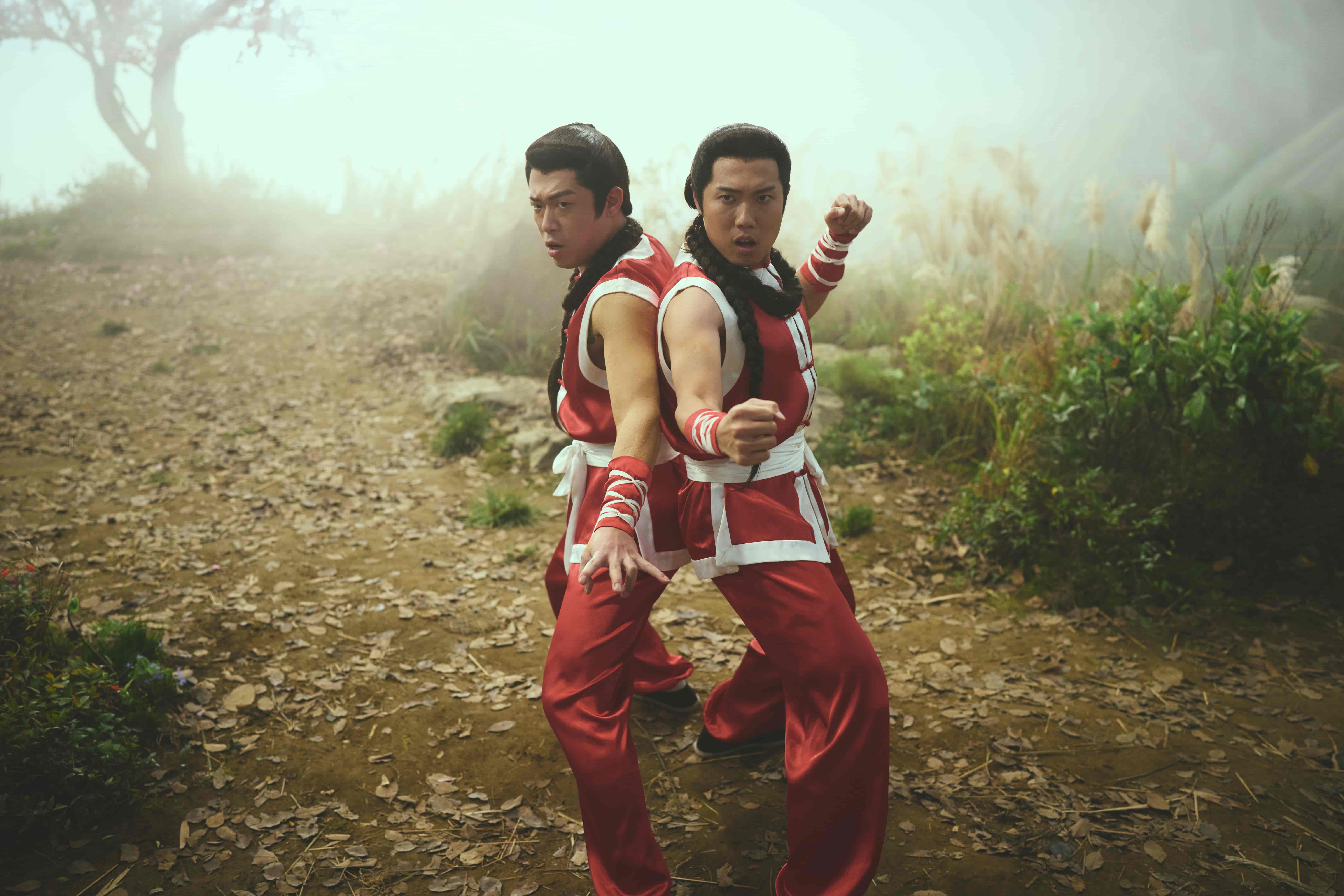玖壹壹成員健志、洋蔥在《功夫》爆笑飾演飛龍、飛虎。（圖／麻吉砥加提供）