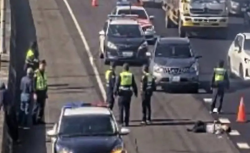 台中一名張姓男子隨機砍人，犯案前曾在IG發長文，控訴對社會的不滿。（圖／翻攝自高公局1968）