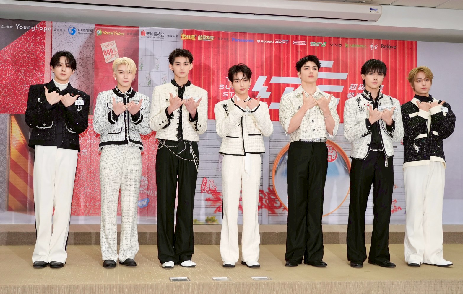 &TEAM來台參加台視《紅白》演出。（圖／陳明中攝）