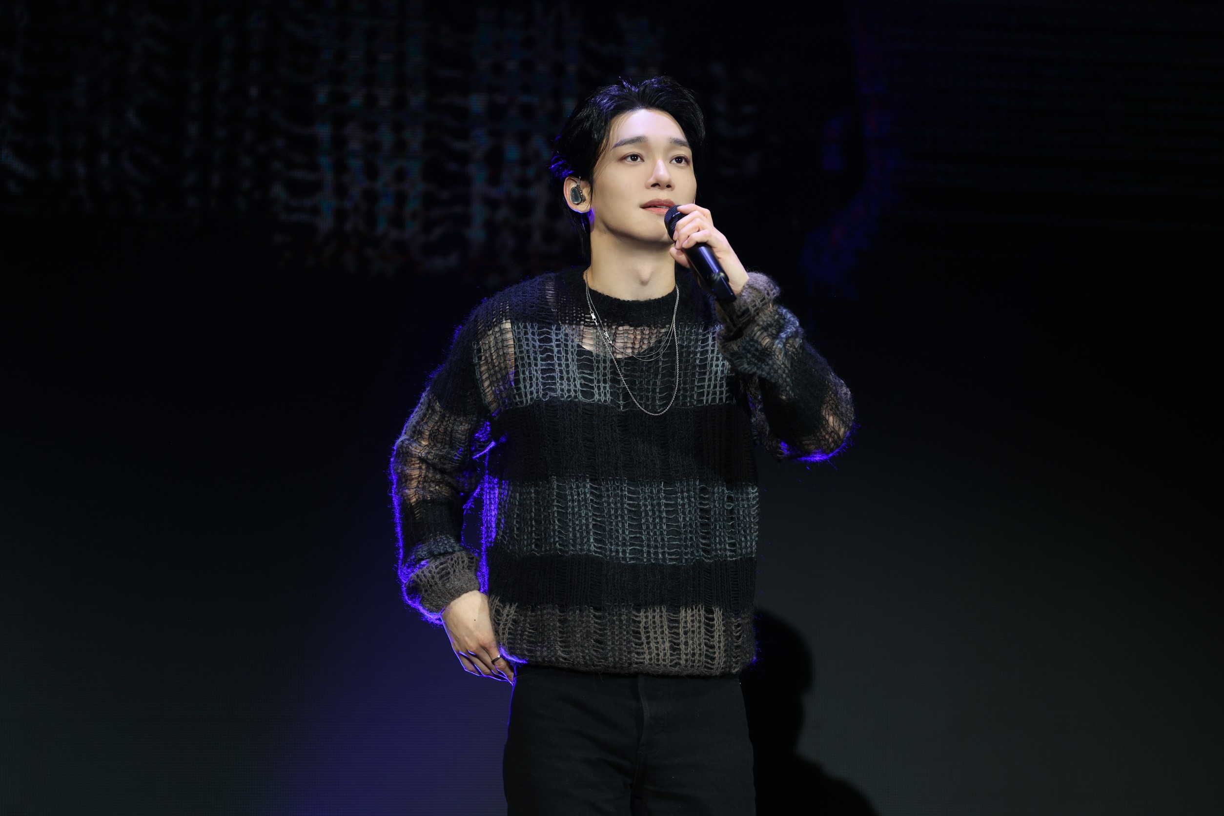 CHEN展現全新舞台風格（圖／INB100 提供）