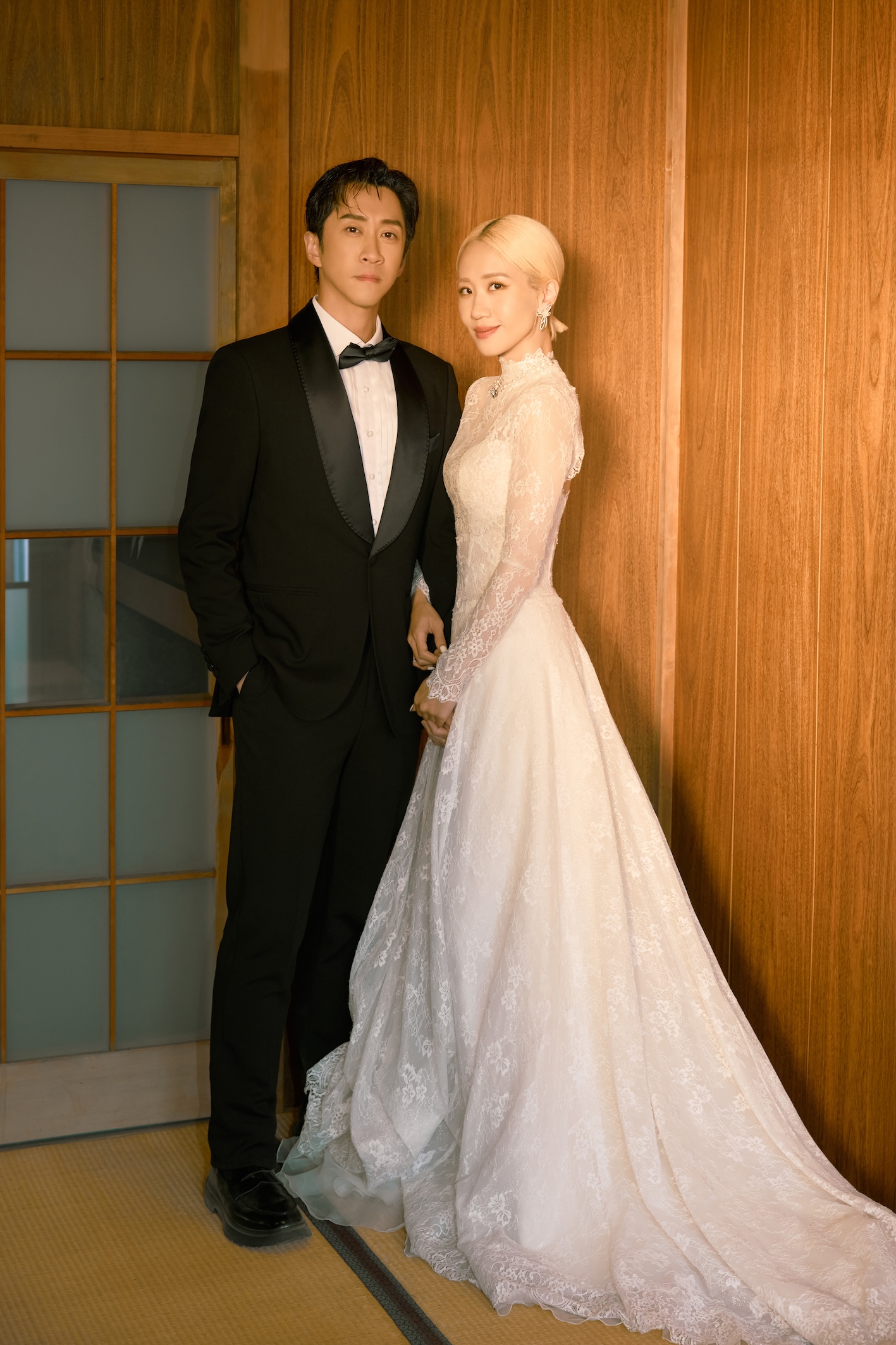 陳漢典、Lulu日本富士山拍攝婚紗照。(圖/天地合娛樂提供)