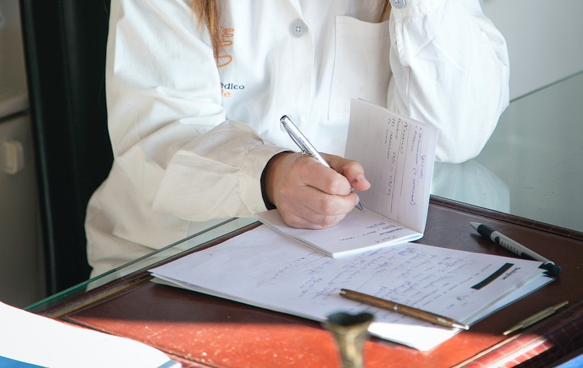 桃園一名男大生心因性猝死,台灣每年有4.6萬人因而死亡。(示意圖/翻攝自pixabay)