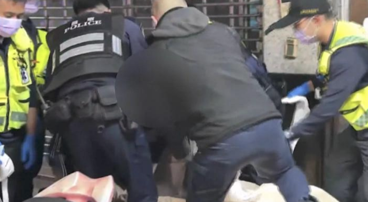 2男童疑遭親媽餵藥喪命。（圖／翻攝畫面）