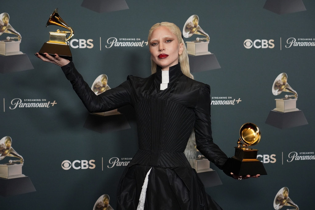 Lady Gaga氣勢驚人，抱回兩獎。（圖／AP/達志）