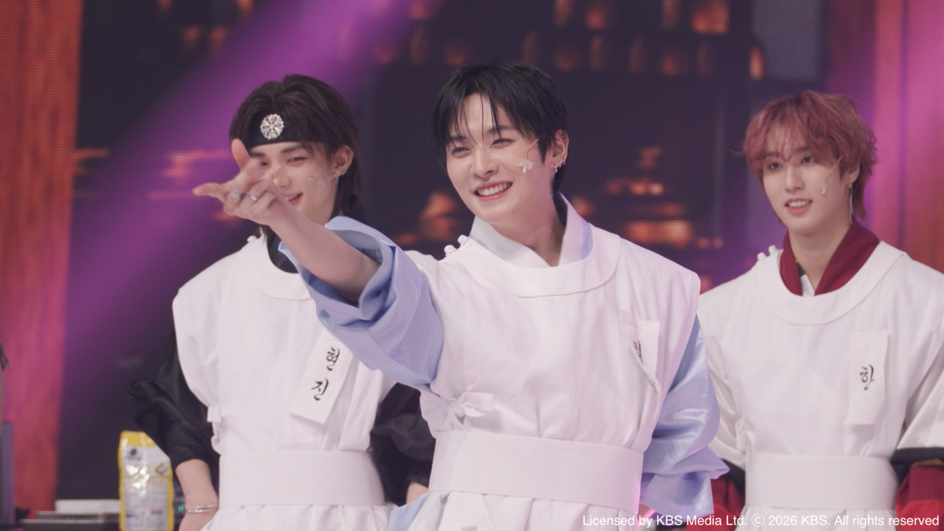 《Soul Beam with Stray Kids》Lee Know大撩現場粉絲。（圖／Hami Video 提供）