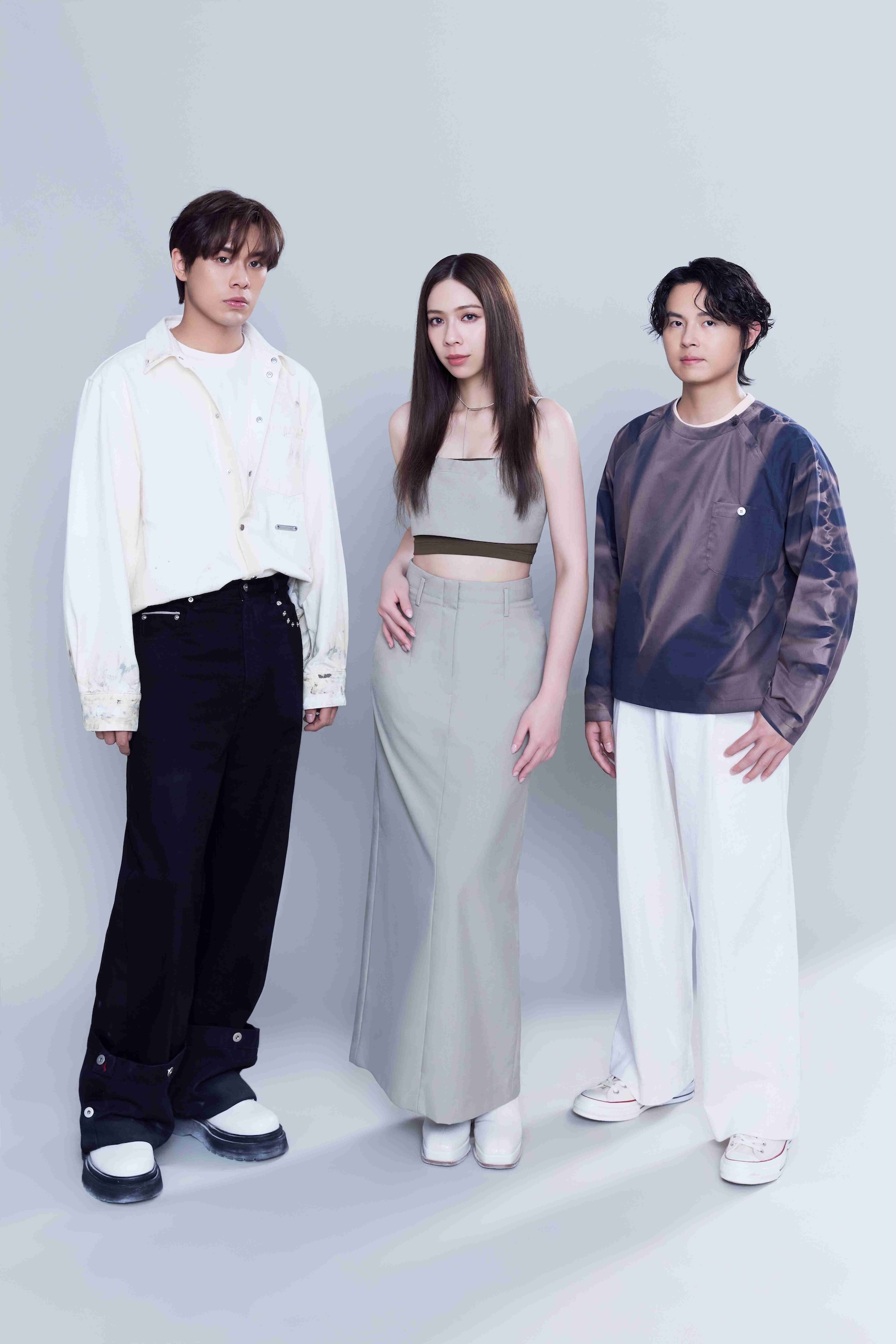 告五人憶去年「初一飛倫敦」狂奔里程碑，馬年開工宣告2026年全球世巡同步起跑。（圖／北流提供）