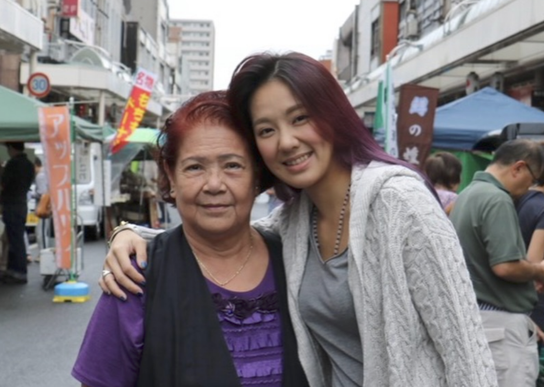 劉雨柔哀痛告別阿嬤。（圖／翻攝劉雨柔FB）