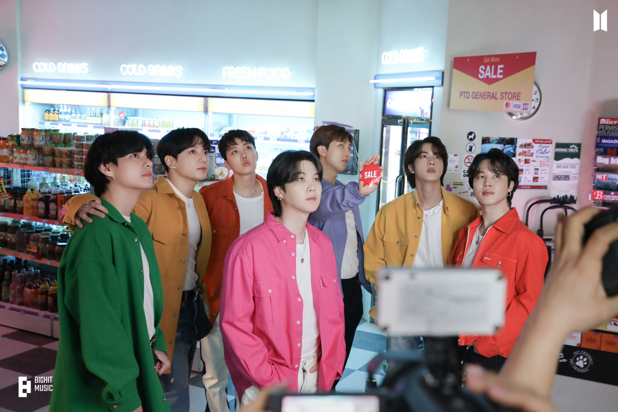 Netflix將全球直播《BTS THE COMEBACK 演唱會 | ARIRANG》，並上線紀錄片《BTS：天團回歸》。（圖／翻攝自BTS臉書）