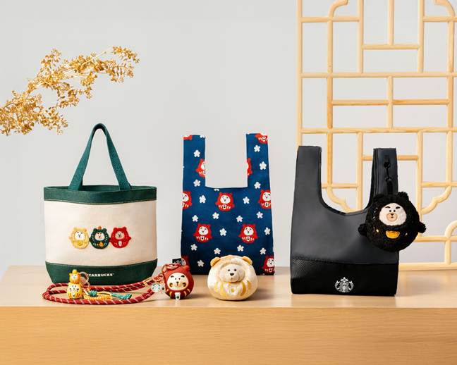 Bearista化身開運達摩小熊「金喜達摩MINI熊寶寶」，以討喜造型傳遞喜氣與祝福。（圖／星巴克提供）