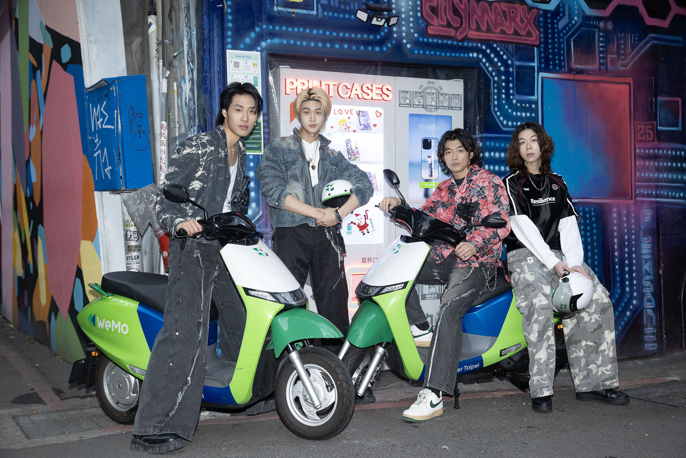 PALLAS 帕拉斯貝斯手漢堡、吉他手小葵、主唱FAMA、鼓手大寶。（圖／迷音樂提供）