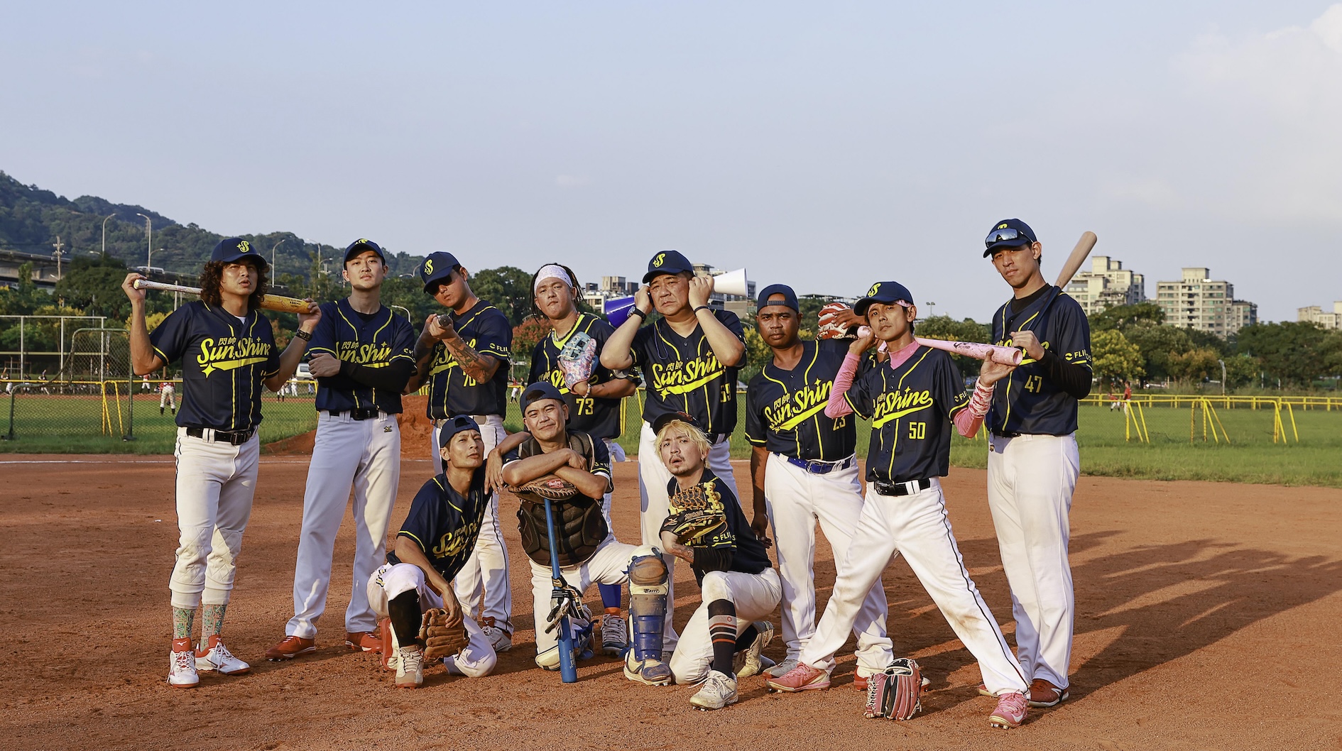 KAKU、李竸、蘇麒麟、逸祥阿BEN、馬國弼白雲、周自從、烏的、阿翔、阿新師。（圖／吉祥整合行銷提供）