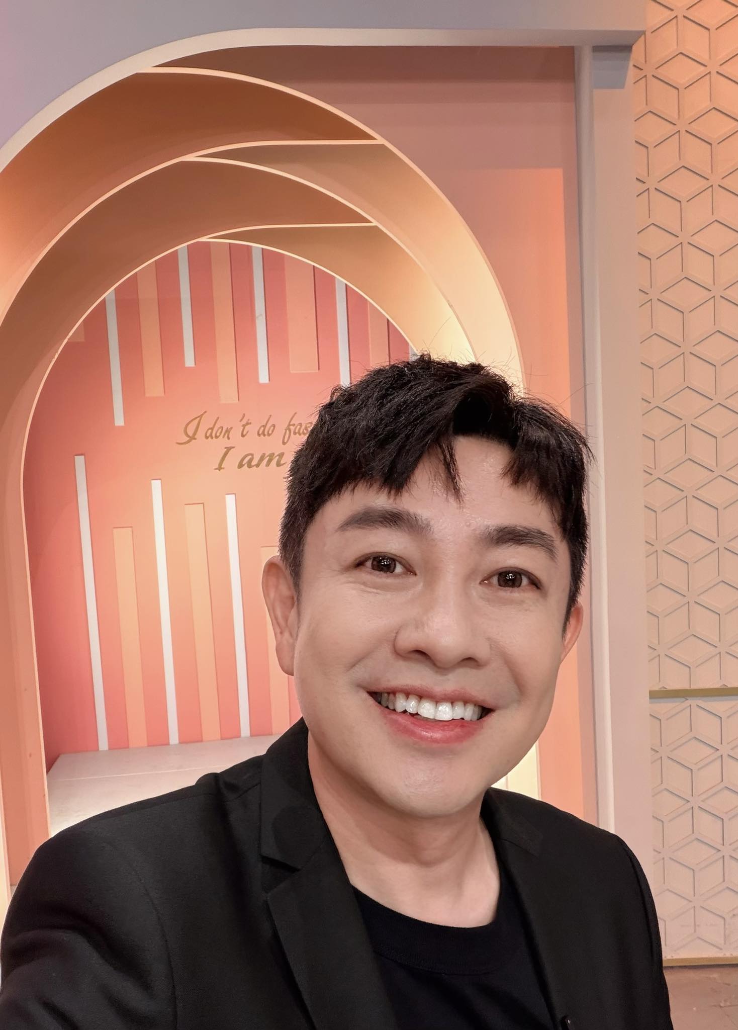 李明川和張家銘是童年玩伴。（圖／翻攝自李明川臉書）