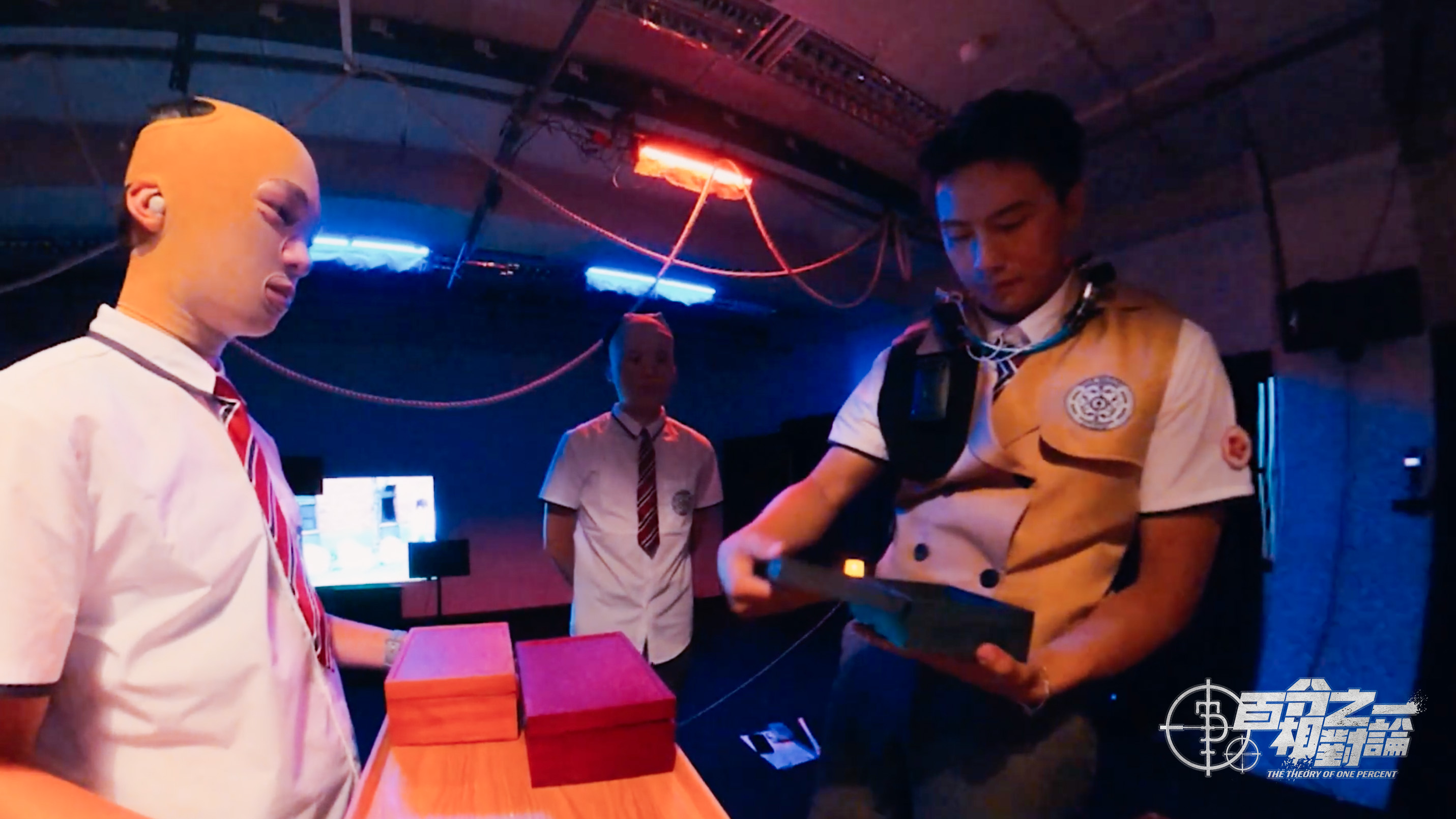 潘君侖玩遊戲陷道德兩難。（圖／映底子國際傳媒股份有限公司提供）