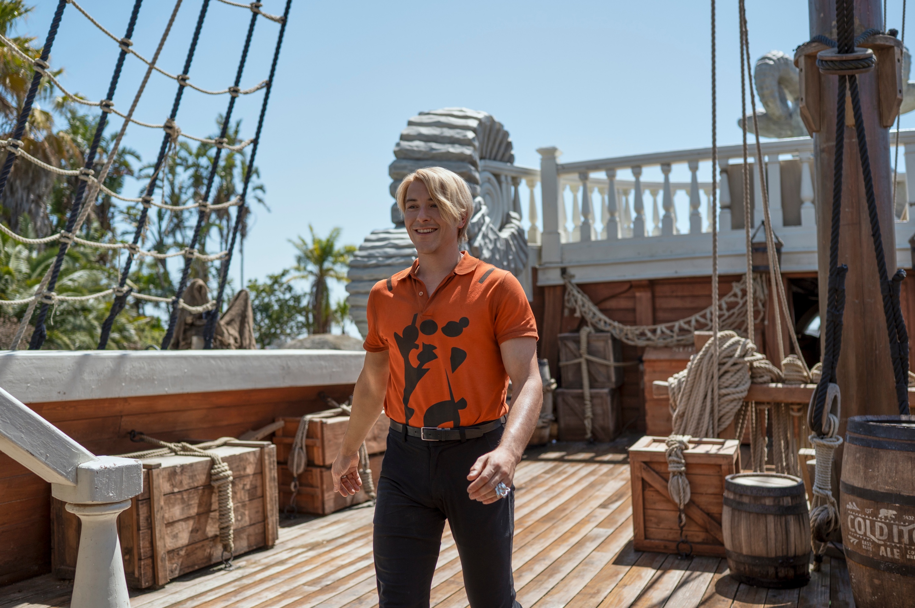 《航海王》塔茲史卡勒拍攝動作戲時搏命演出。（圖／Netflix提供）