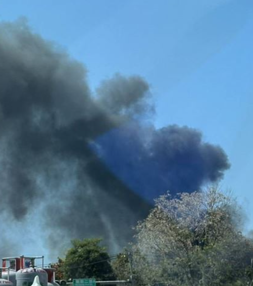 南投垃圾場大火。（圖／翻攝畫面）