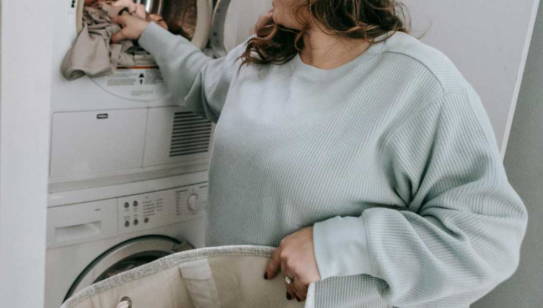 男子的女友分手後拿來東西，突然洗了所有衣物。（示意圖／翻攝自pexels）