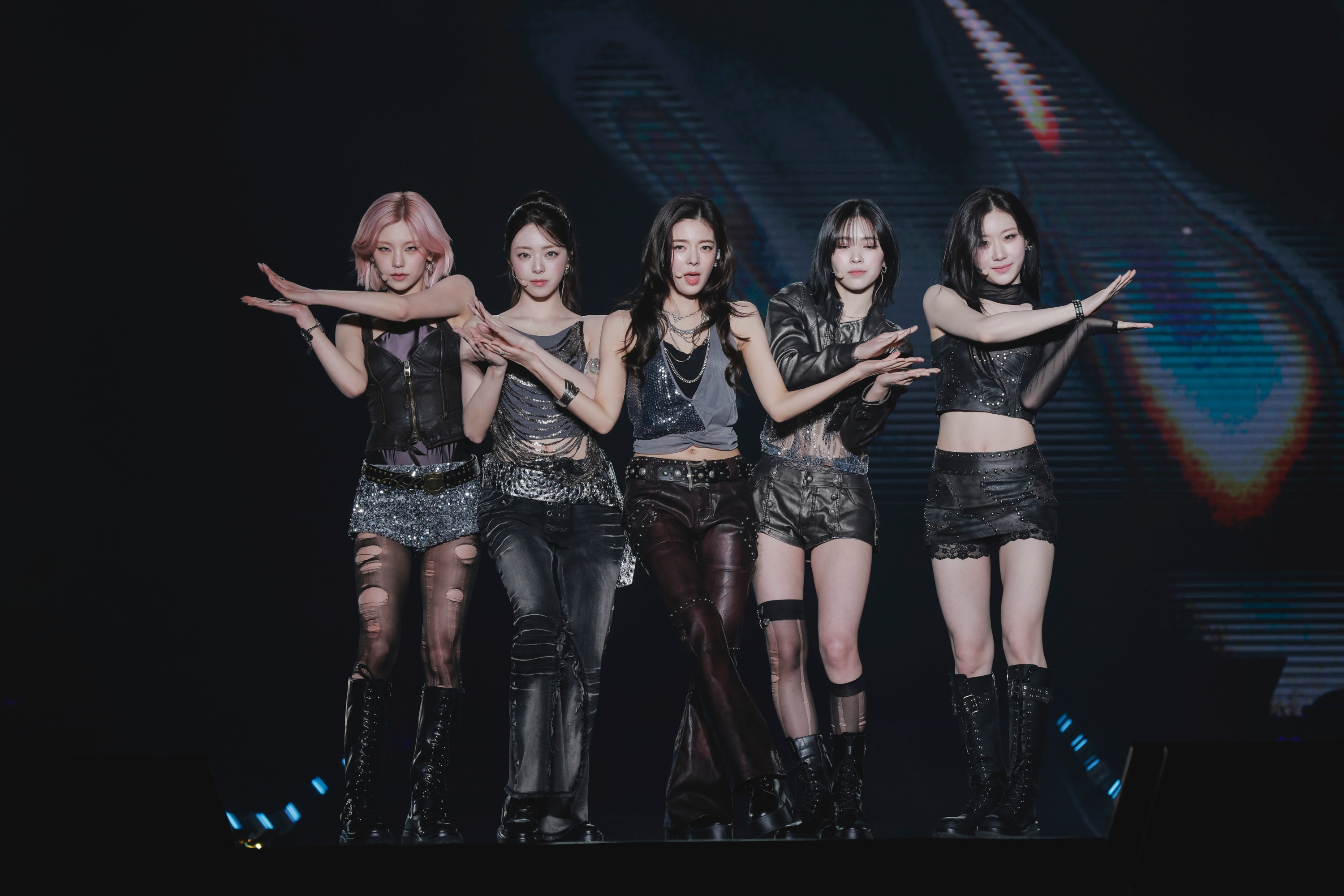 ITZY中文告白粉絲相約六月高雄見。（圖／SHOWOFFICE提供）