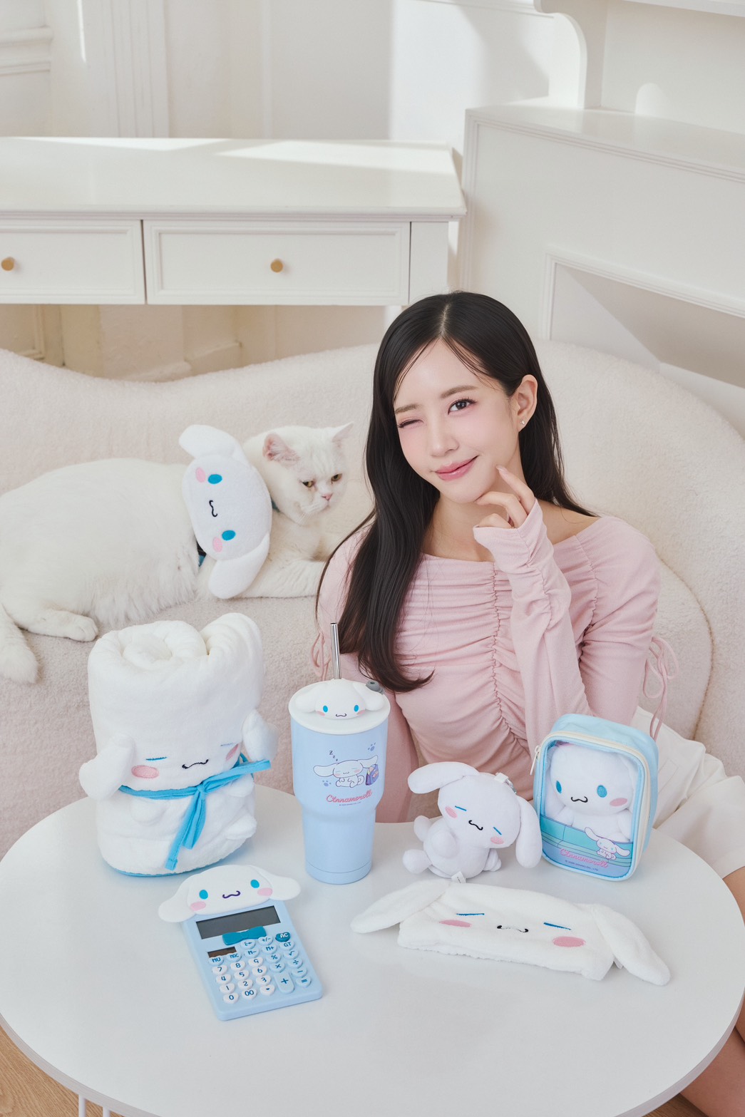 萌寵配件搭配散步神器 布丁狗、大耳狗喜拿、帕恰狗一起迎接浪漫春日。（圖／7-ELEVEN提供）