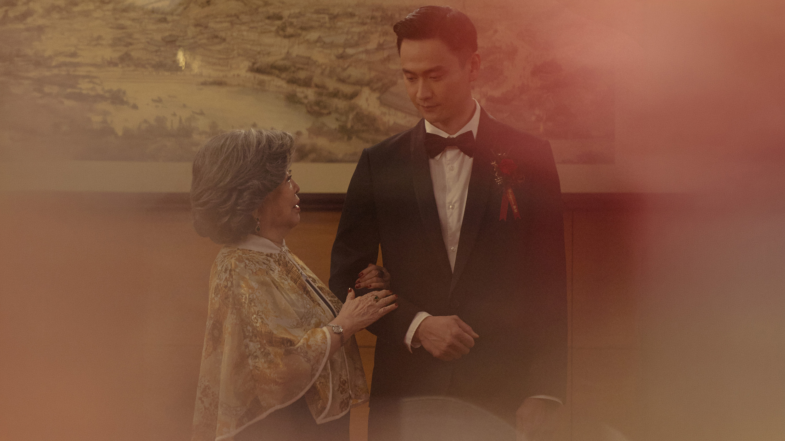 劉冠廷與陳淑芳在影廳內重現《雙囍》經典場面。（圖／水花電影提供）