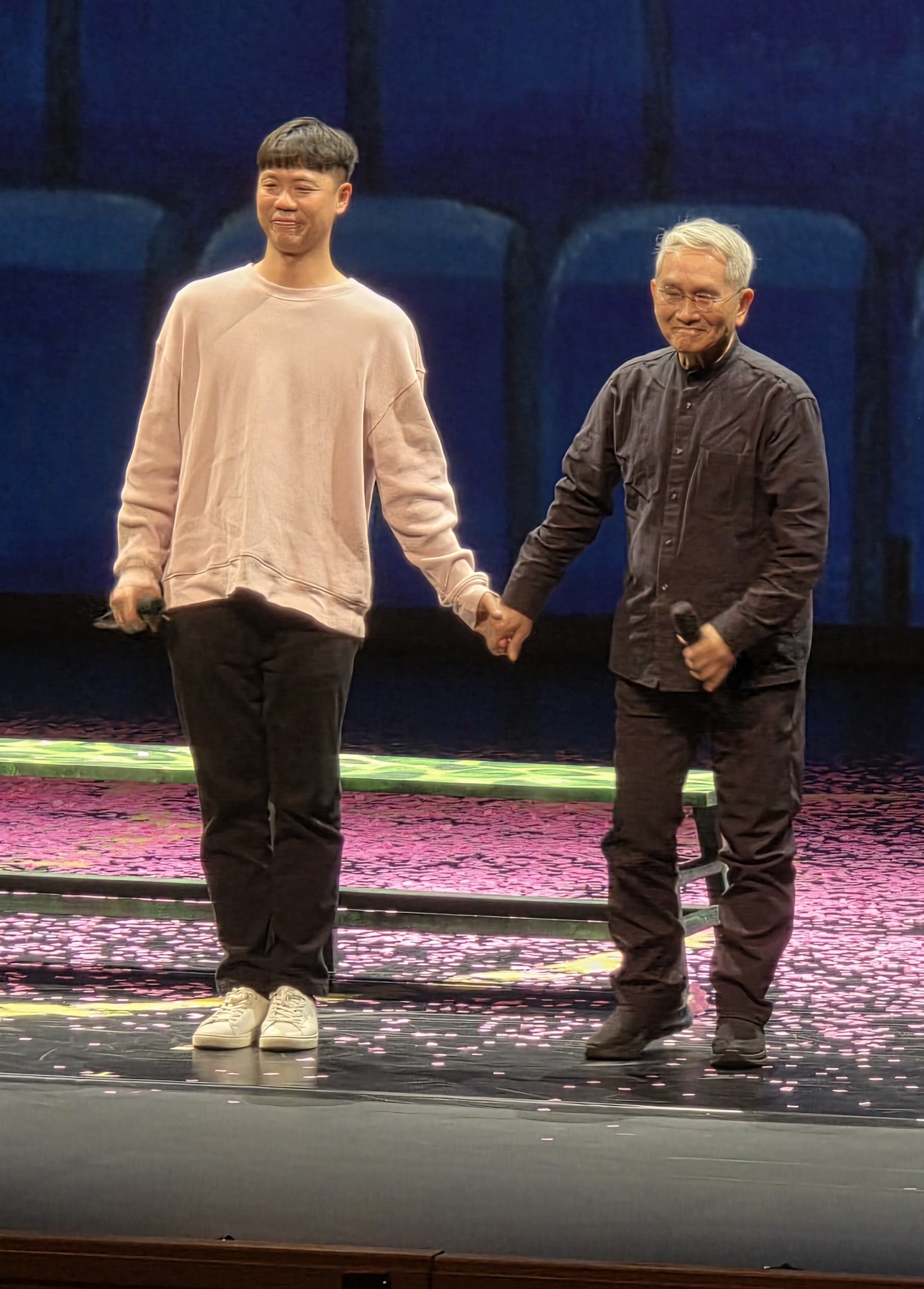 林懷民（右）與林智偉在香港演出後登台分享。（圖／FOCASA 提供）
