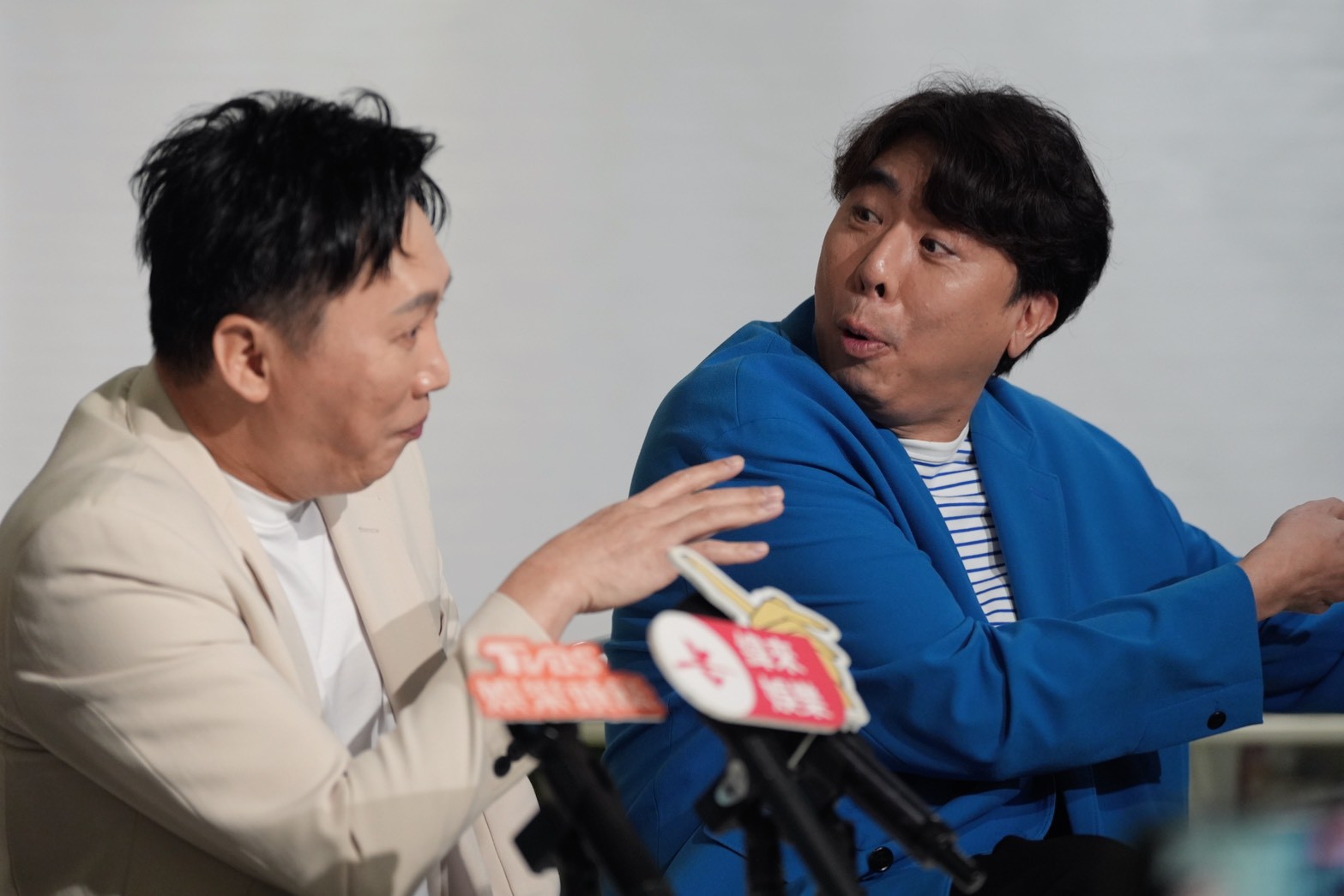 梁赫群狂虧趙正平，讓趙正平氣到大喊「好好說話」。（圖／記者陳明中攝）