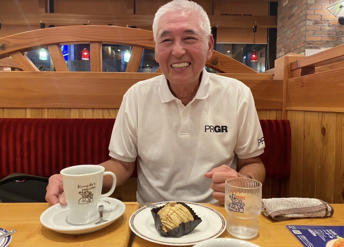 柯一正「怒舉拒馬砸違停車」遭起訴。（圖／柯一正FB）