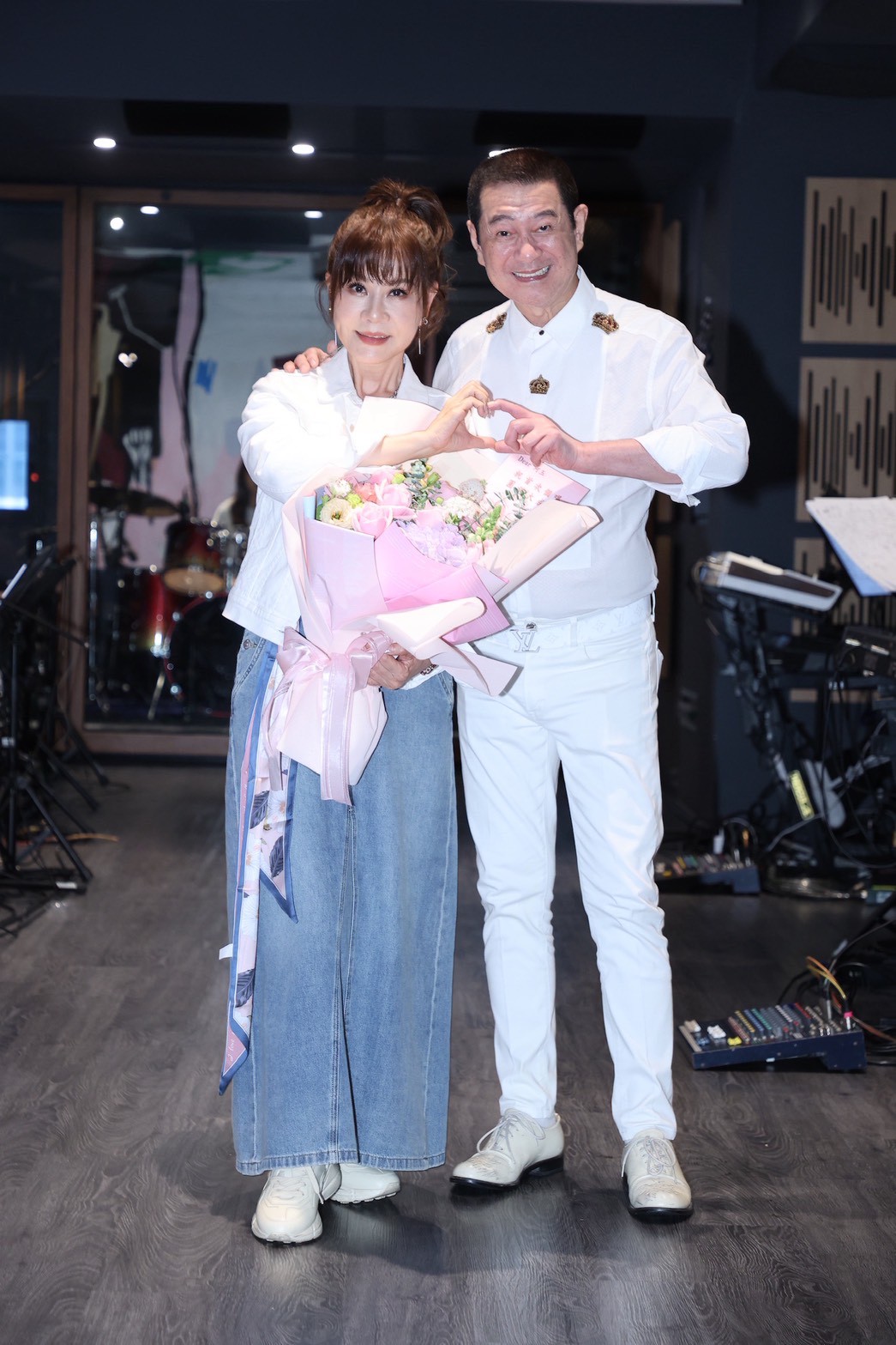 龍千玉（左）和蔡小虎是螢幕情侶。（圖／記者許方正攝）