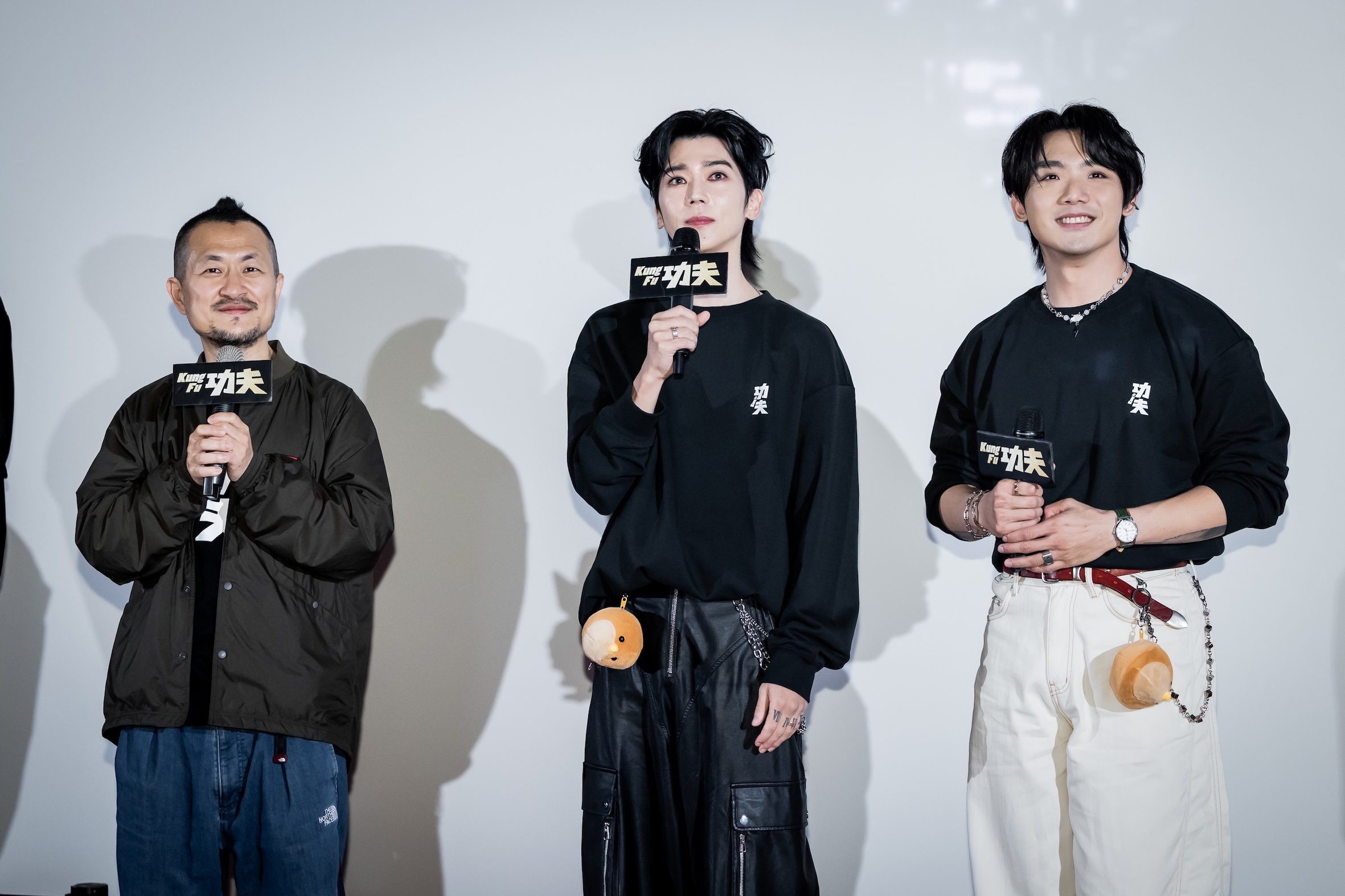 《功夫》導演九把刀、Bii 畢書盡(中)、徐暐翔(右)。(圖/麻吉砥加提供)