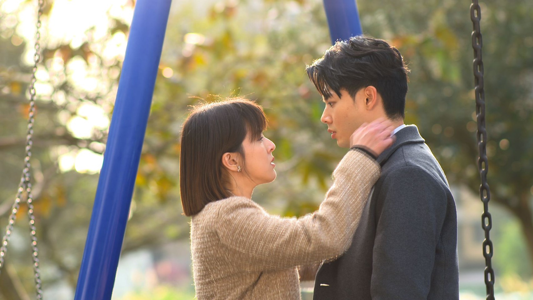 吻戲正式開拍時,羅子惟還是因為太過緊張NG。(圖/民視提供)