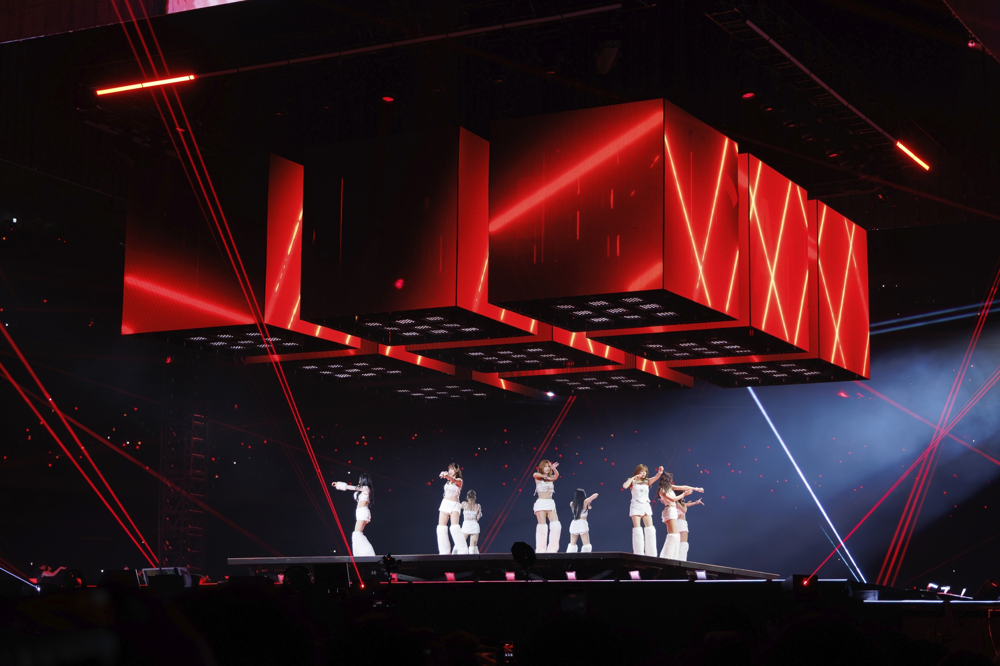 TWICE大巨蛋開唱第三天，台上大秀台語。（圖／Live Nation Taiwan提供）
