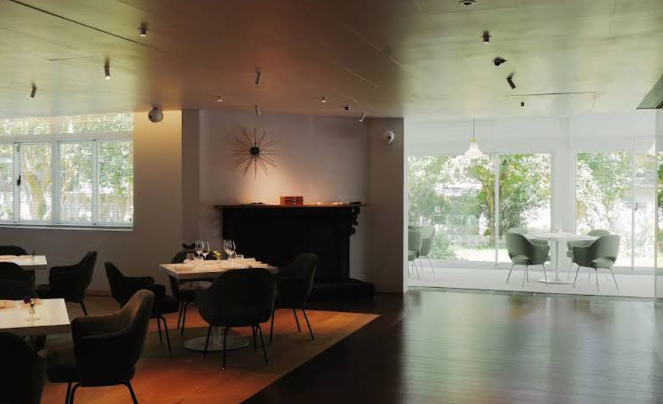 「初衣食午」主廚爆出軌偷吃女經理。（圖／翻攝Google Maps）