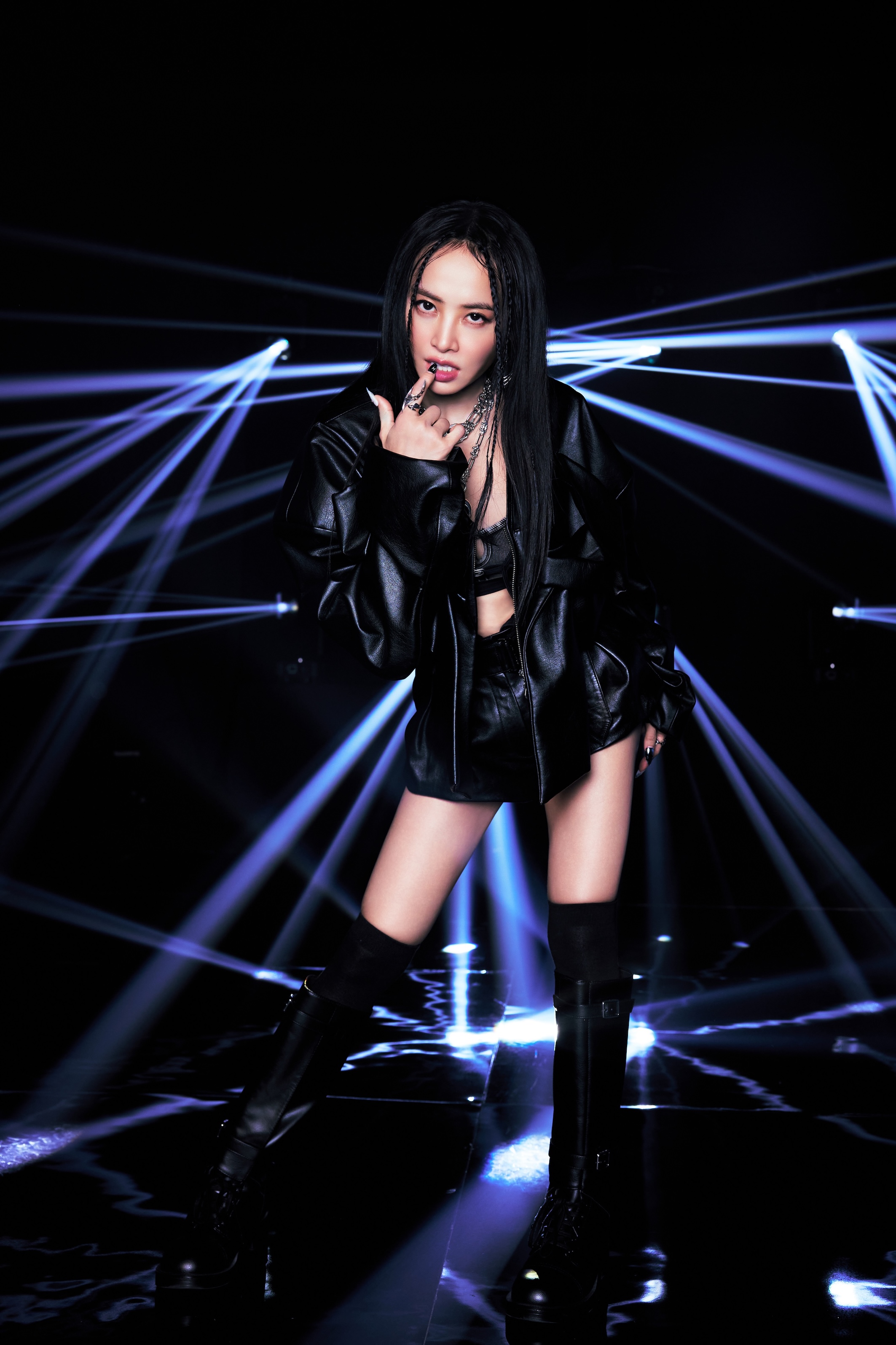 JOLIN開心表示，「感謝SB19的邀請。我非常欣賞他們對音樂和表演的熱情。」（圖／索尼音樂提供）