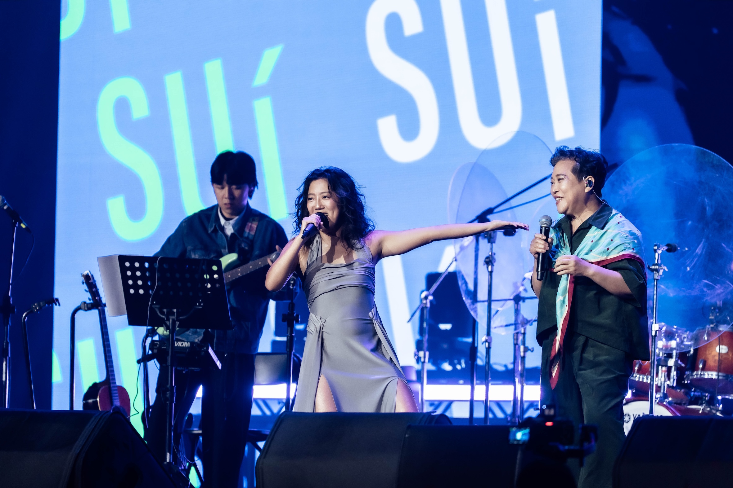 李竺芯與媽媽（右）同台。（圖／果核音樂玫瑰森林農場提供）