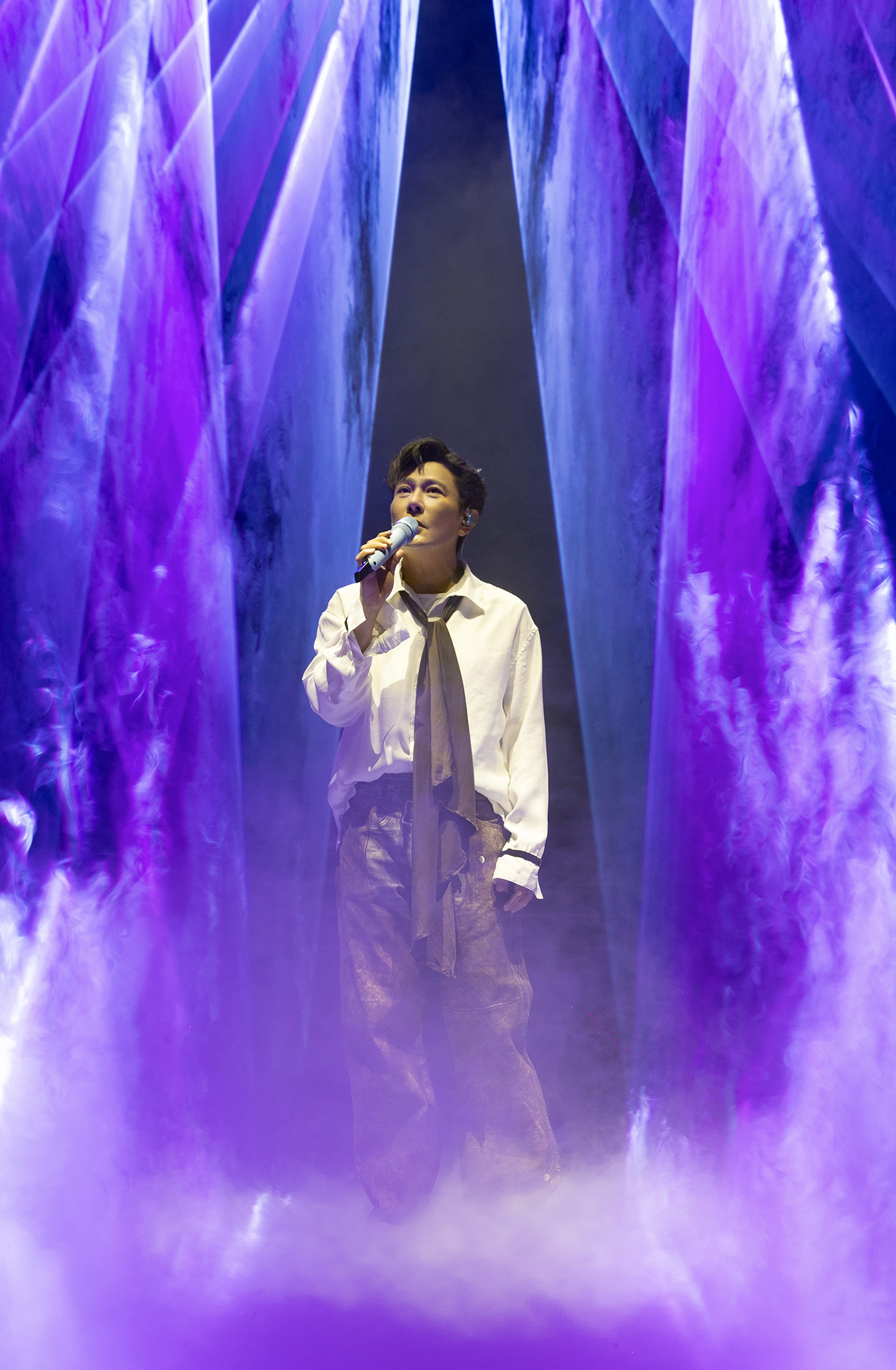 張信哲在澳洲雪梨為長達8年的《未來式OurStory》世界巡迴演唱會畫下終章。(圖/潮水音樂提供)