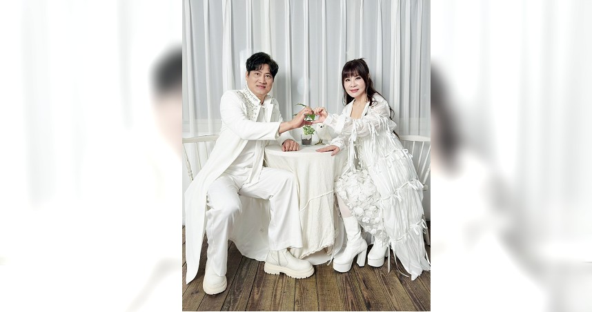 龍千玉暌違5年與芒果歌王楊哲對唱。（圖／豪記唱片提供）