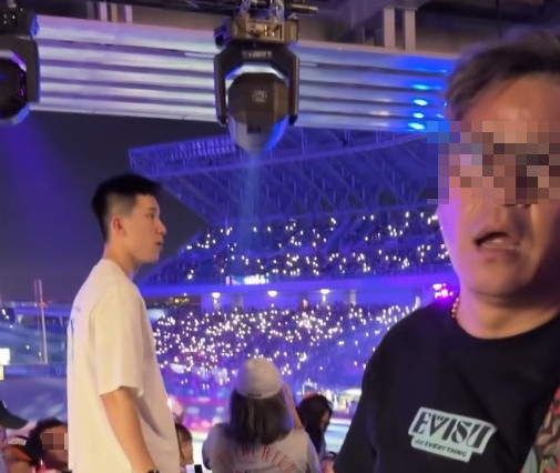 台南一名蔣姓房仲，掌摑蔡姓工讀生，引發軒然大波。（圖／翻攝自huhu_artnhandmade Threads）