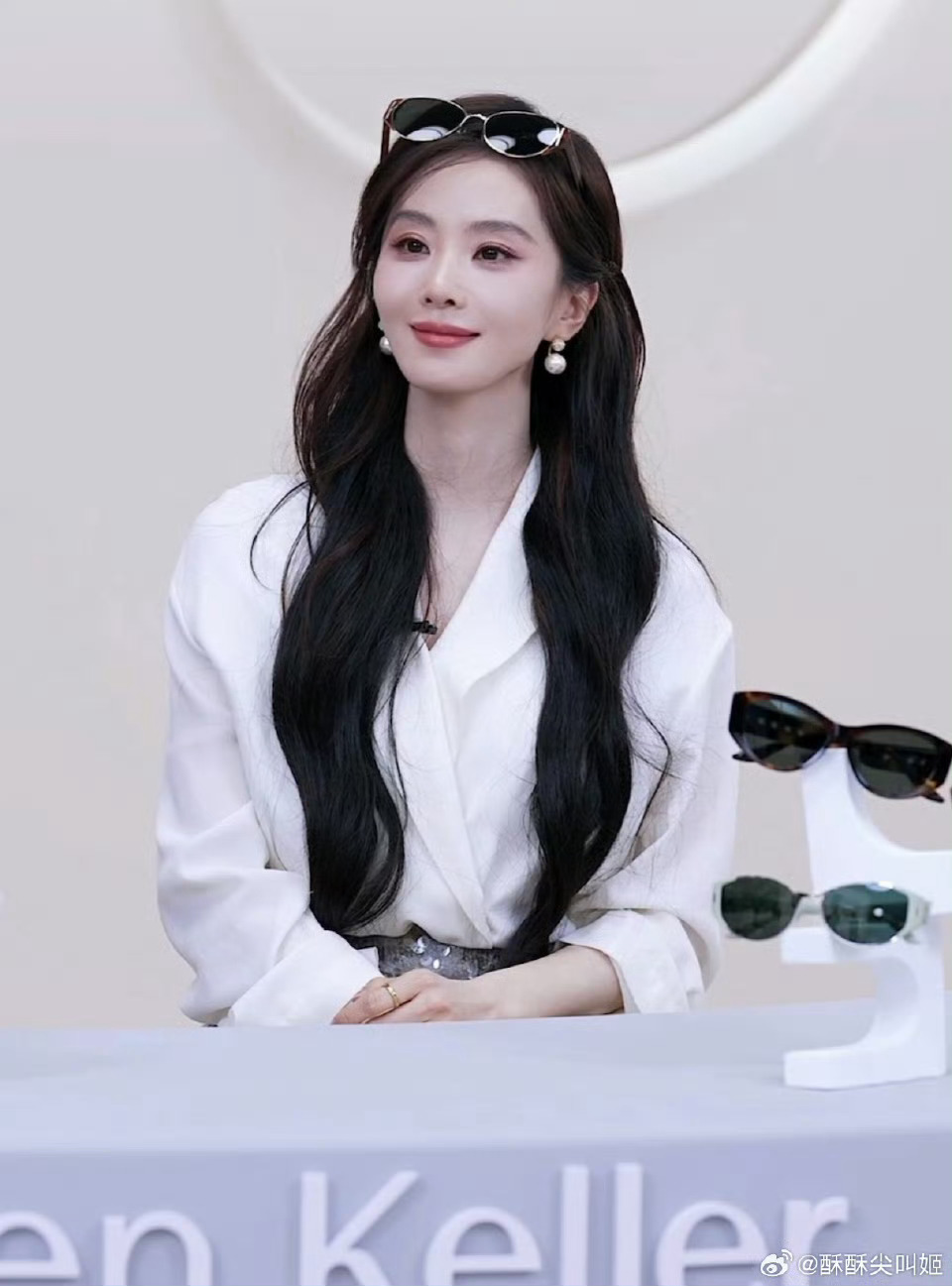 劉詩詩上直播間宣傳。(圖/翻攝咕噜黑化了微博)