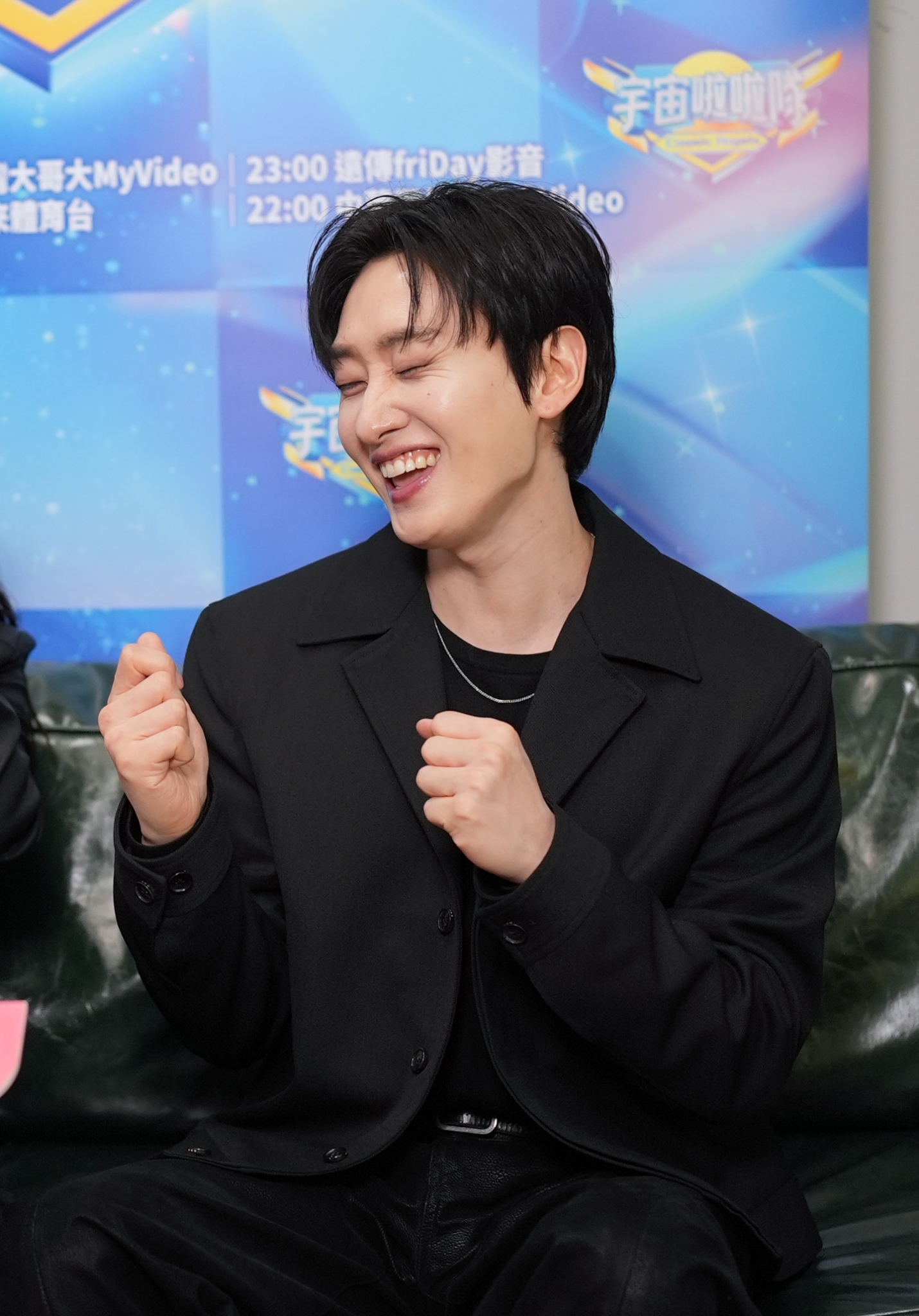 銀赫示範女團舞表情生動。（圖／記者陳明中攝）