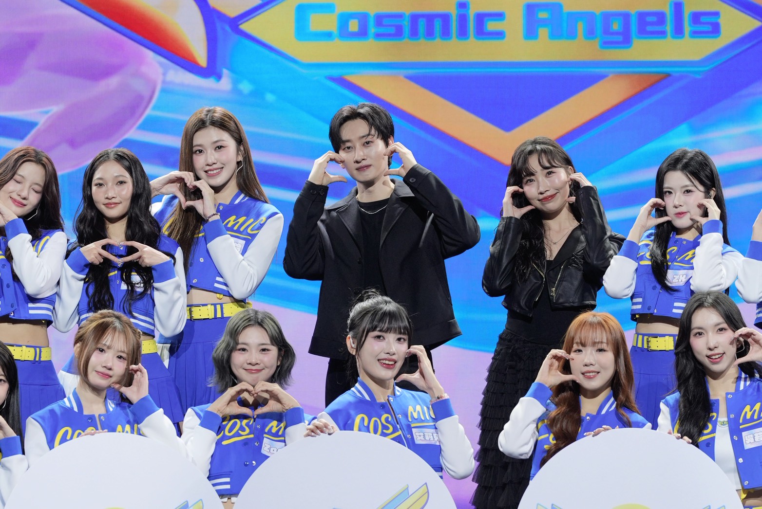 銀赫主持《宇宙啦啦隊》亮點一次看。（圖／記者陳明中攝）