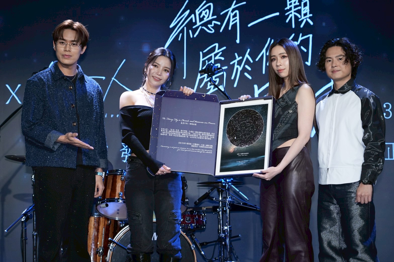 告五人驚喜為頌樂準備了一份特別的禮物。（圖／記者許方正攝）