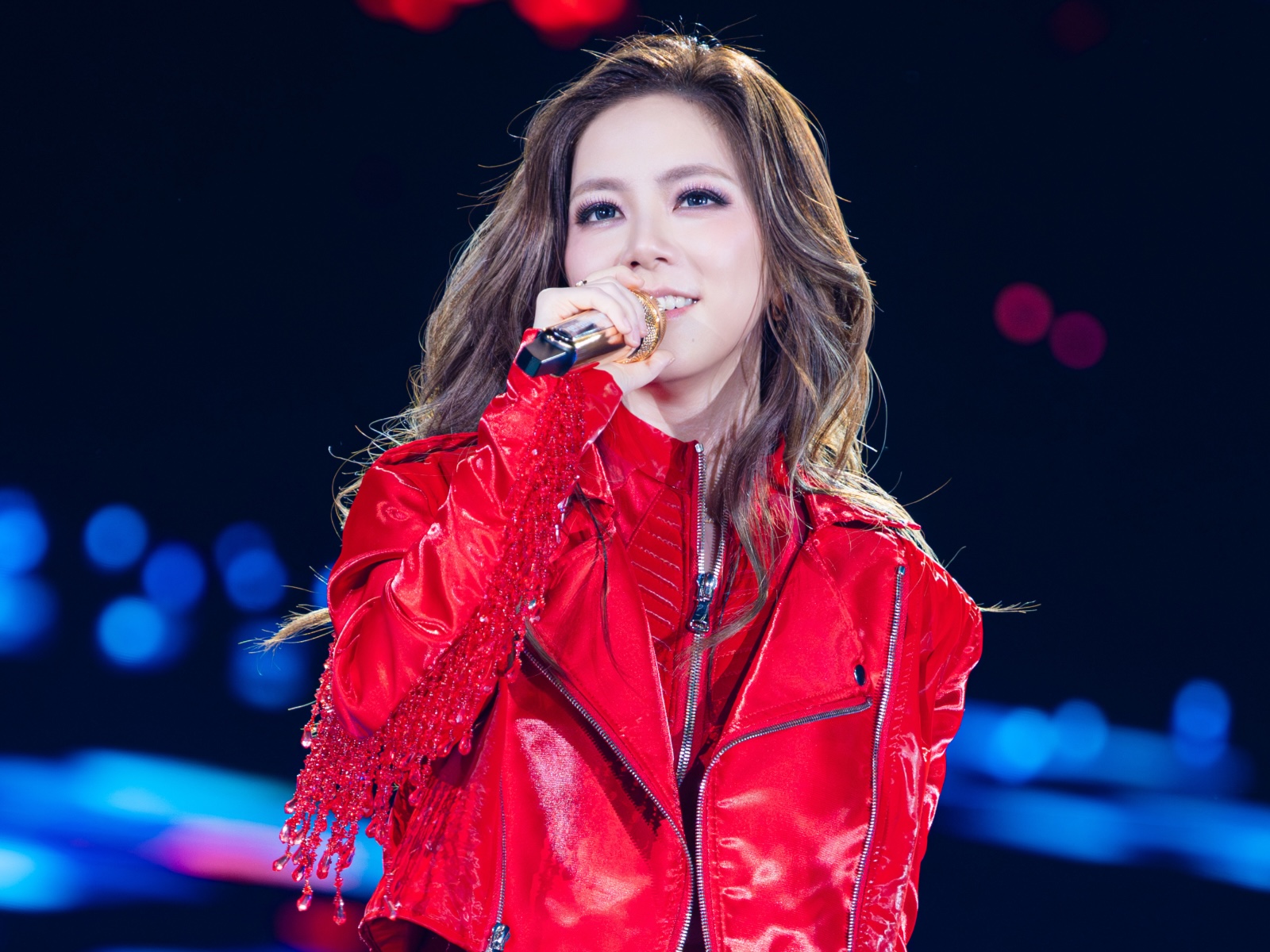 鄧紫棋台語講不好還是努力再講。（圖／Live Nation Taiwan提供）