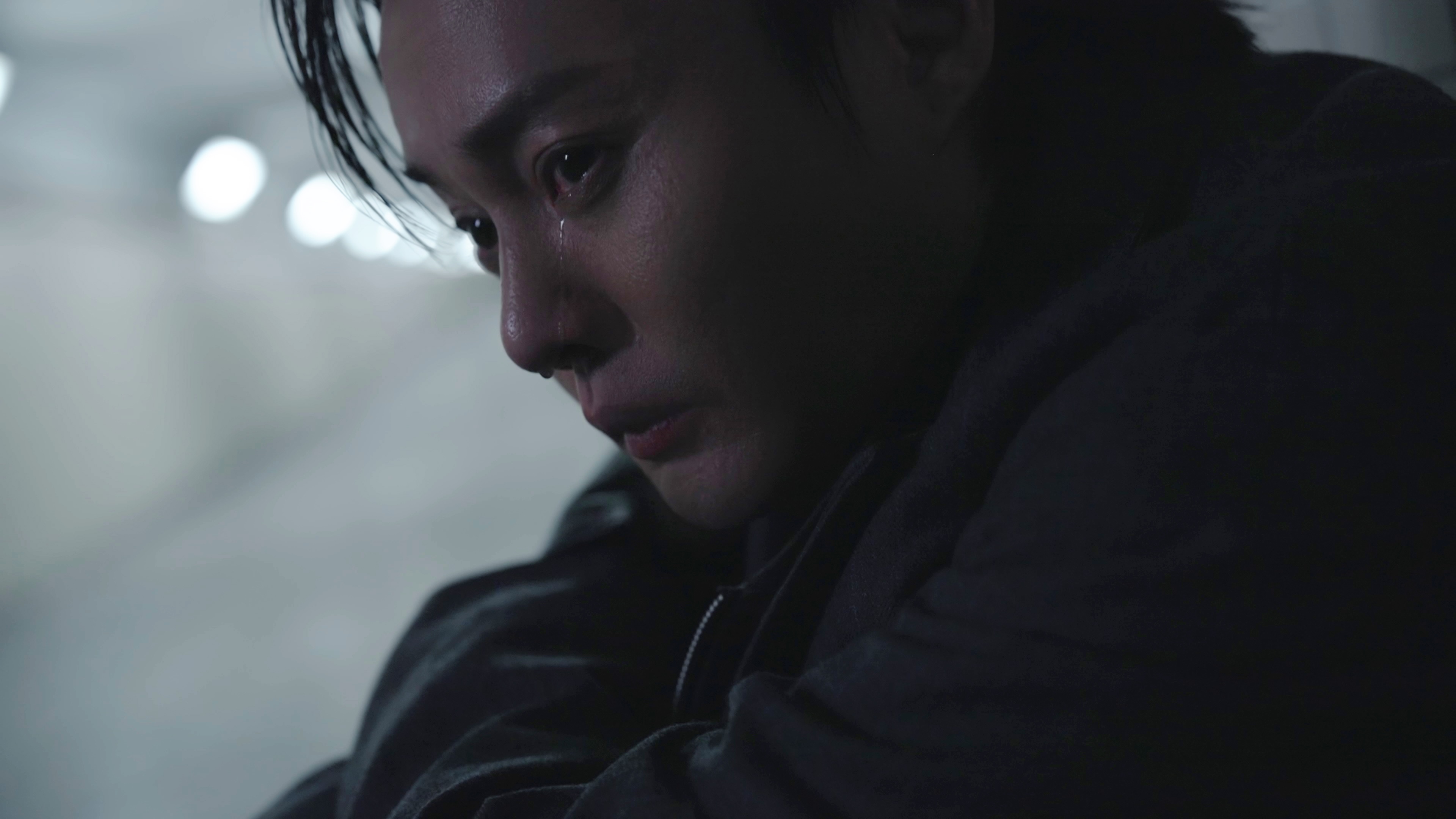 許富凱拍MV淚流滿面。（圖／何樂音樂提供）