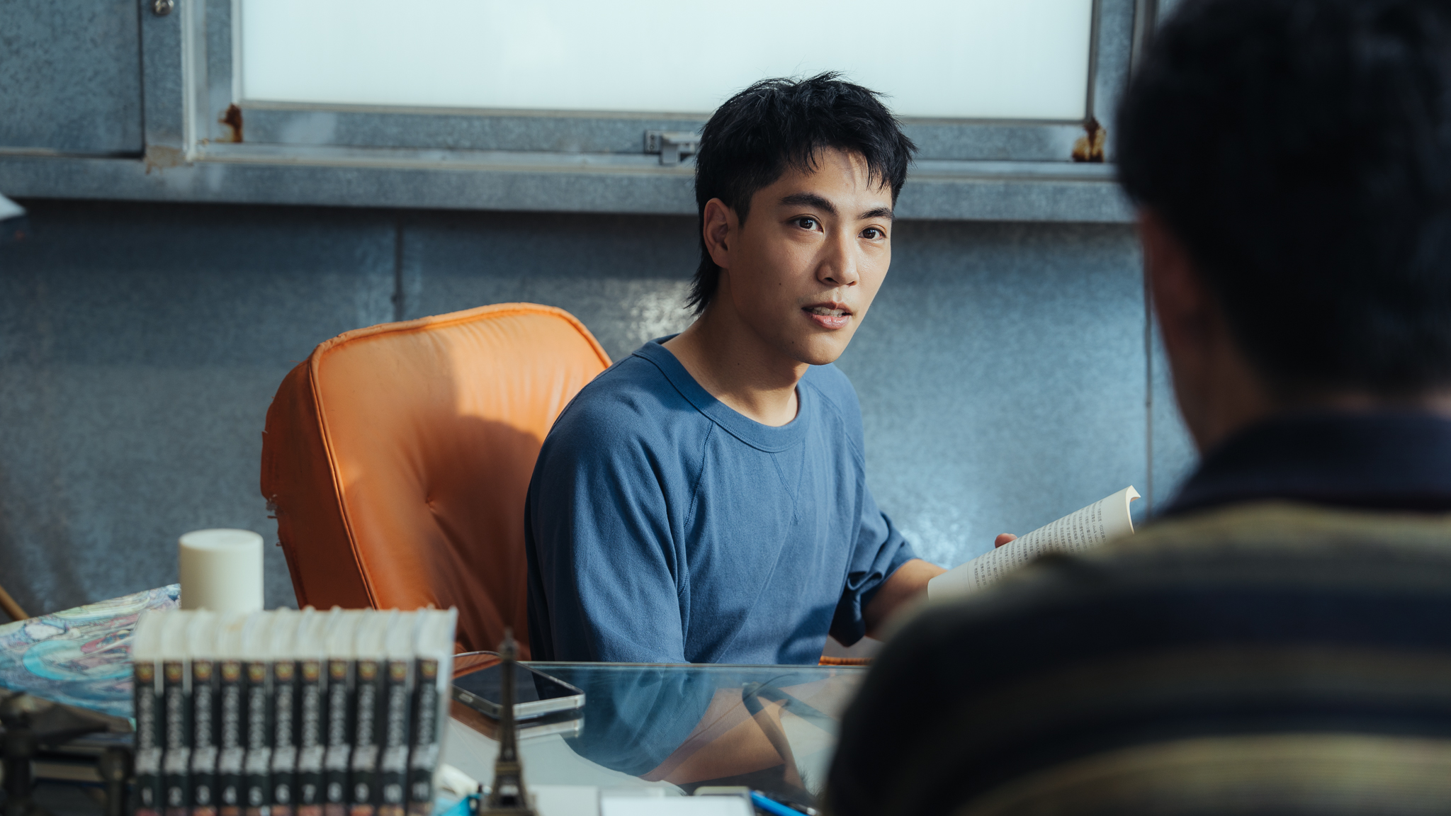 林子閎驚喜客串出版社社長，與李李仁有精彩對手戲。（圖／有意思國際傳媒、犢影制作提供）