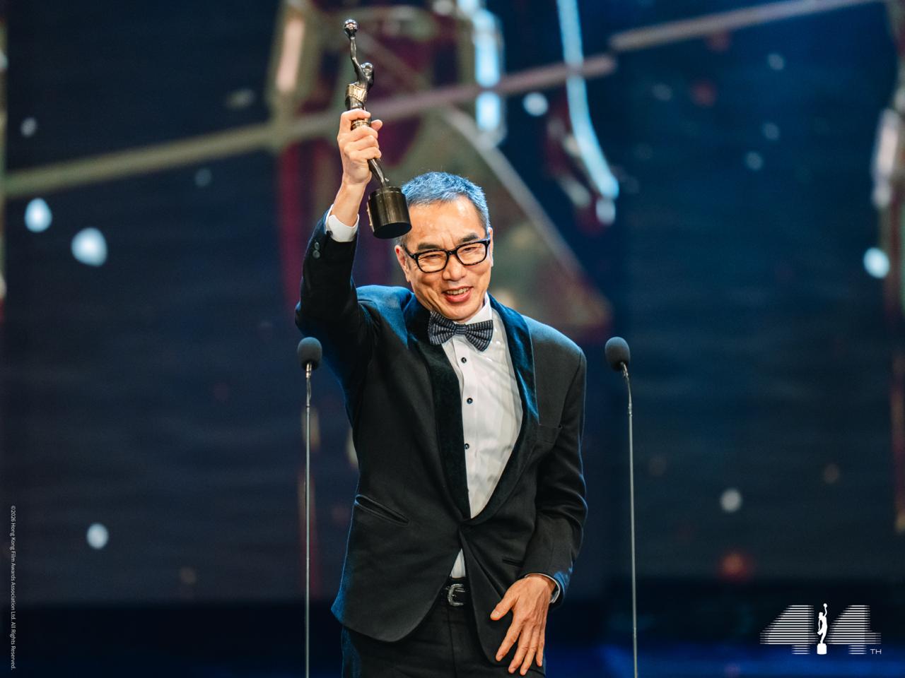 梁栢堅以《再見UFO》獲得最佳導演獎，該片也獲得本屆最佳電影。（圖／翻攝自香港電影金像獎臉書）