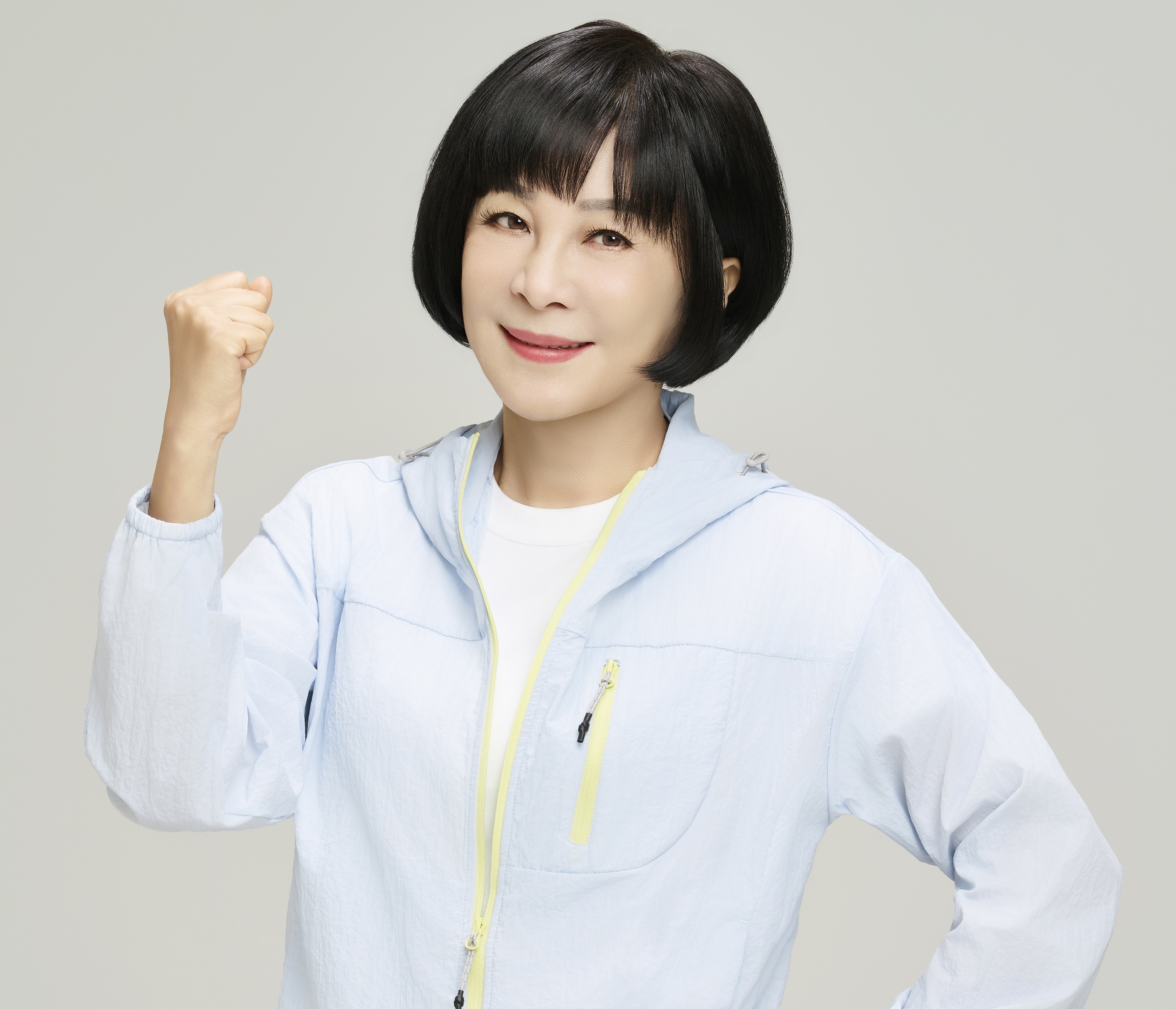 不斷跨界挑戰的吳淡如，除了分階段挑戰1200公里的四國遍路，今年更正式動工撰寫商學博士論文，展現驚人行動力。（圖／遠東生技提供）