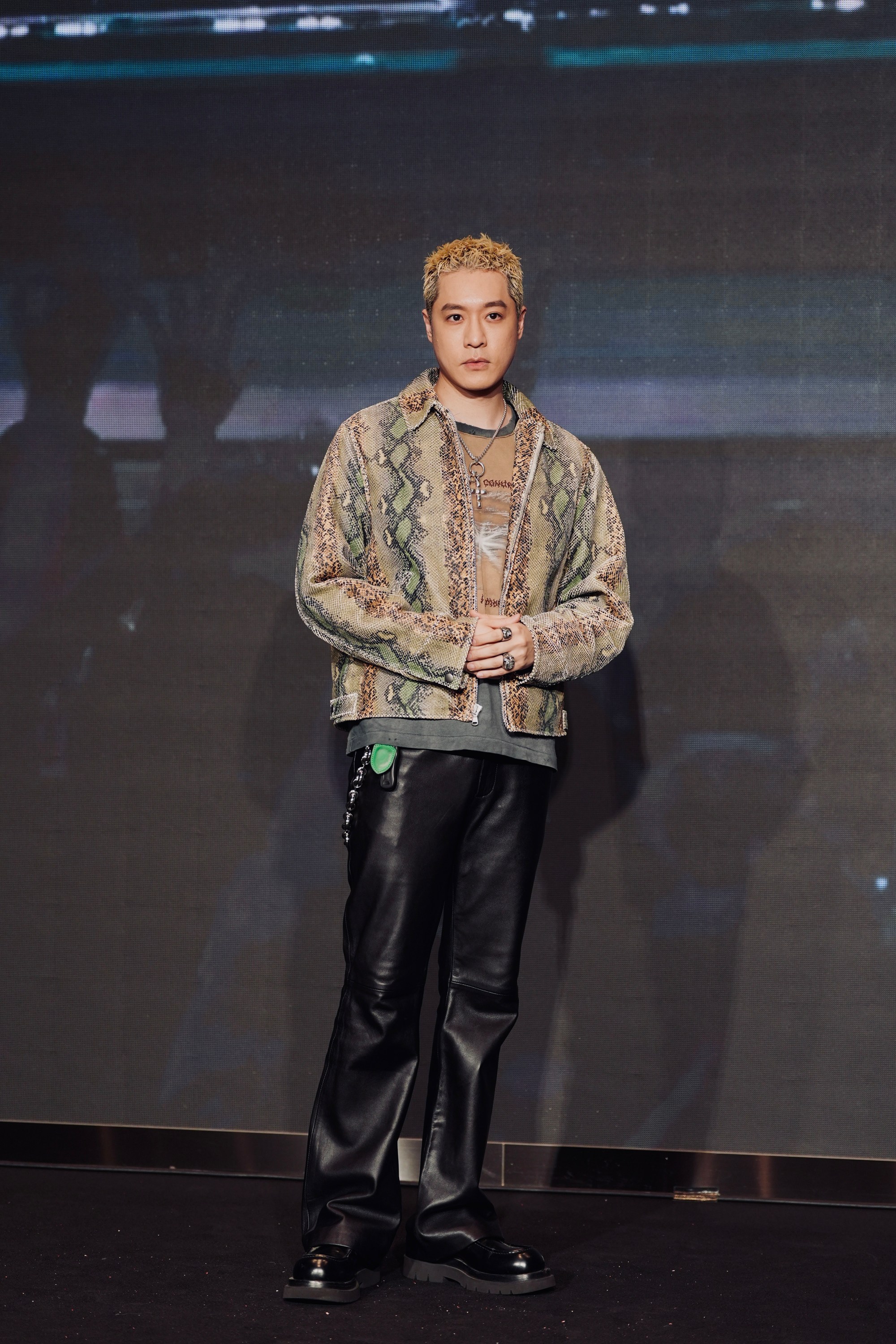 周湯豪8歲時曾跟麥克傑克森伴舞。（圖／記者陳明中攝）