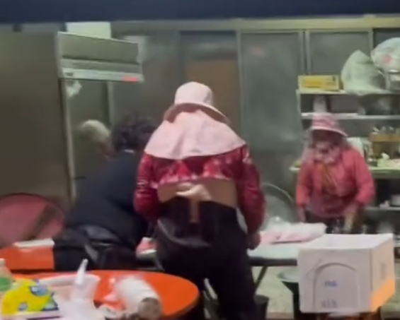 紅龜粿阿嬤辭世享壽90歲，由家人代為傳承。（圖／翻攝Threads）