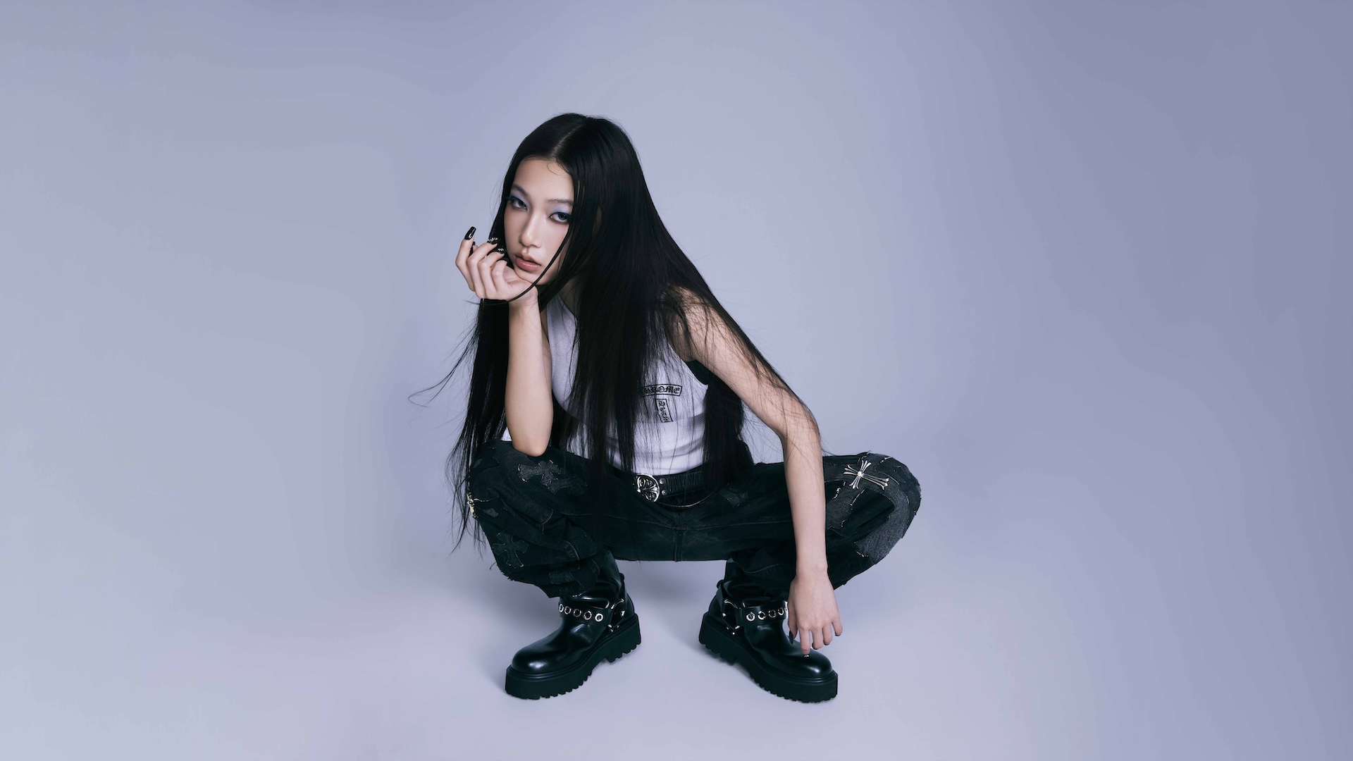 郁欣Ivy肢體柔軟。（圖／KTJ Holding提供）