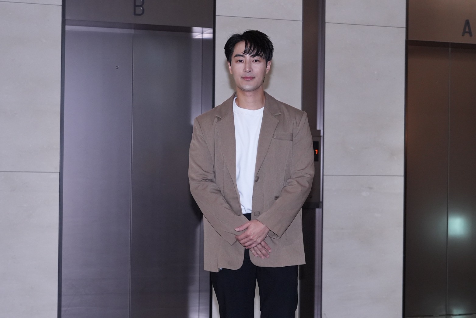 朱宇謀爆桃色風波後，首次公開露面。（圖／記者許方正攝）